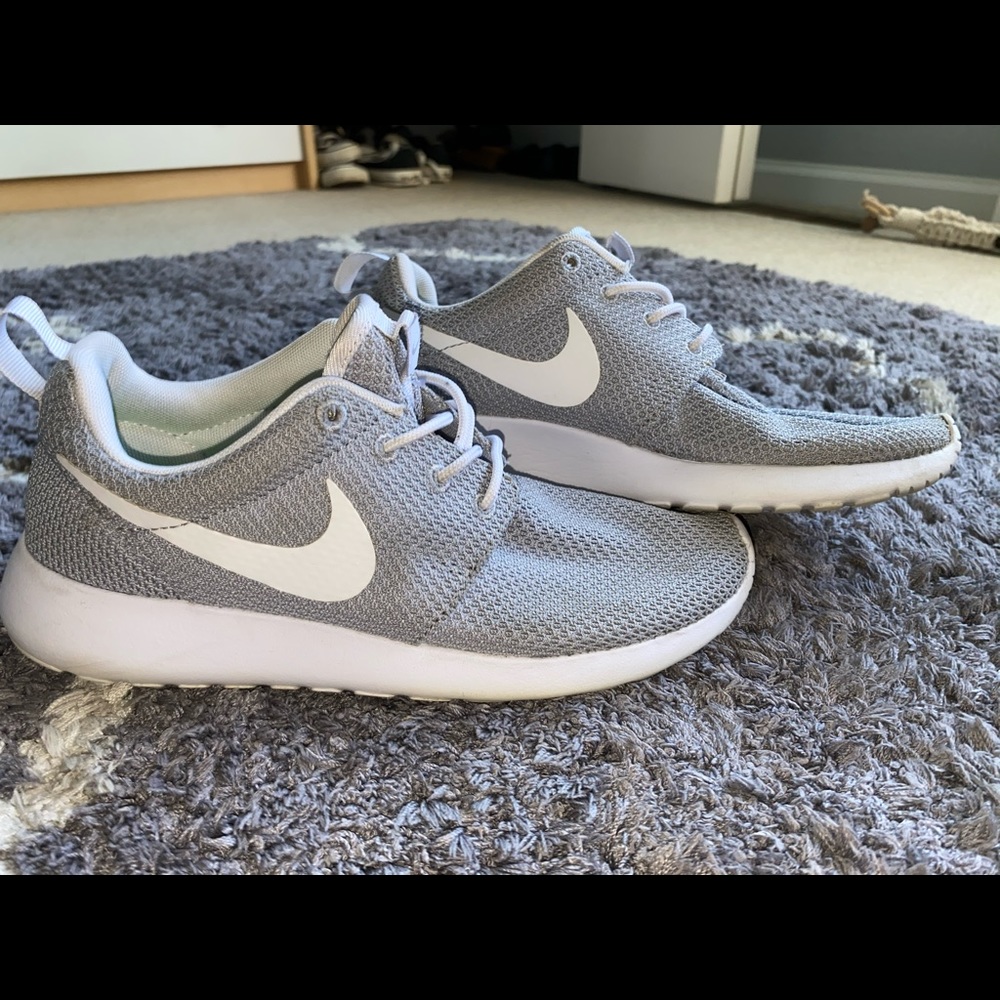 Nike Roshes